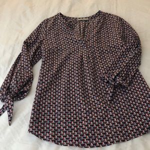 Gorgeous v-neck top